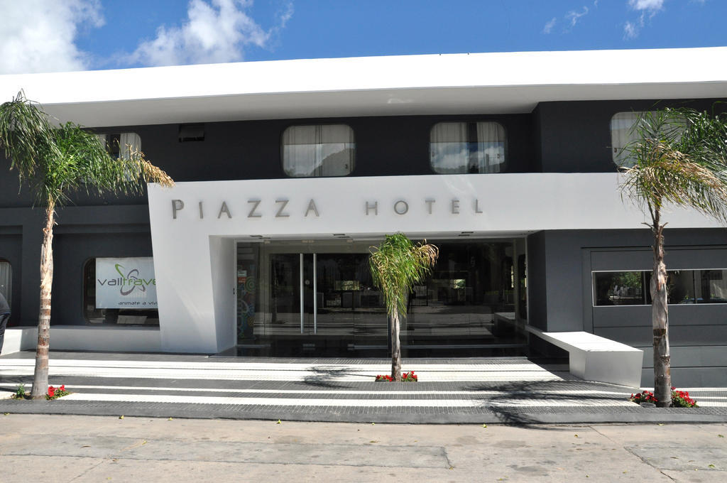 Piazza Hotel Villa Carlos Paz Exterior foto